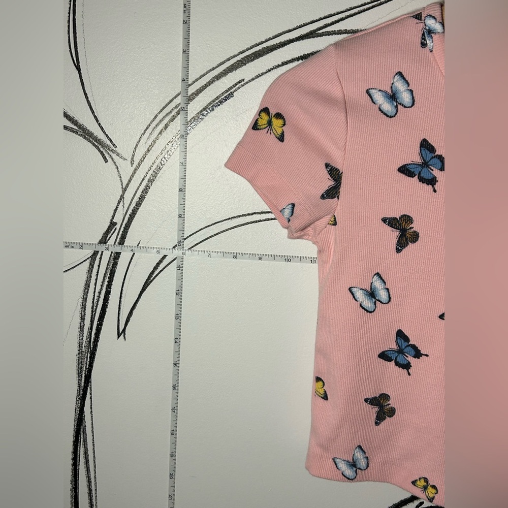 Wild Fable Baby Tee Pink w/Butterflies, Ribbed with Stretch, Short Sleeve XS - Picture 5 of 7